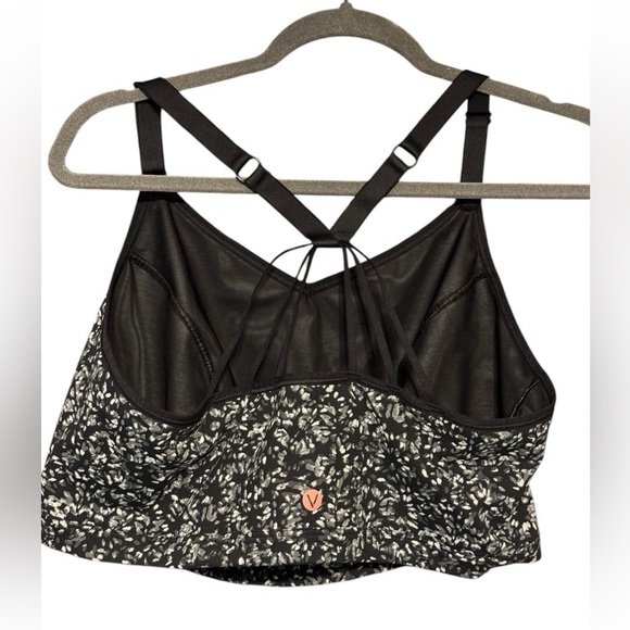 Livi Active No Wire Low Impact Sports Bra - Picture 4 of 6